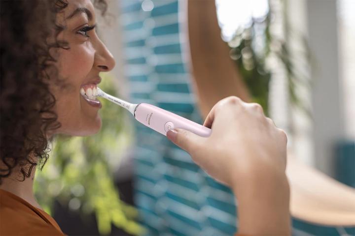 Actual product image Philips Sonicare DiamondClean 9000