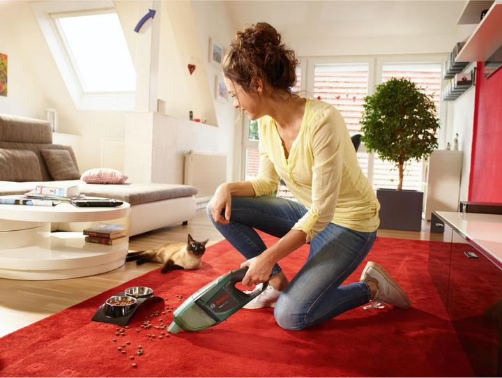 Produktbild Bosch Home & Garden EasyVac 12