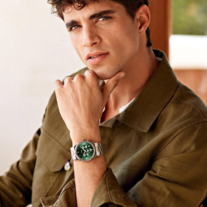 Actual product image Cluse Vigoureux Chrono Silver (Chronograph, 40 mm)