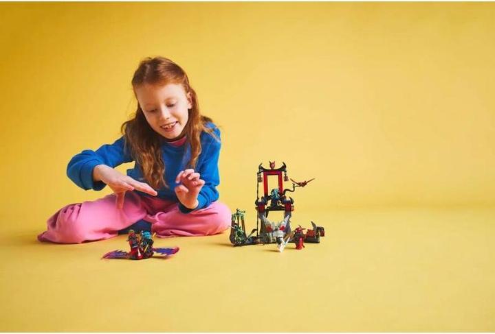 Productafbeelding LEGO Draconisch stormdorp