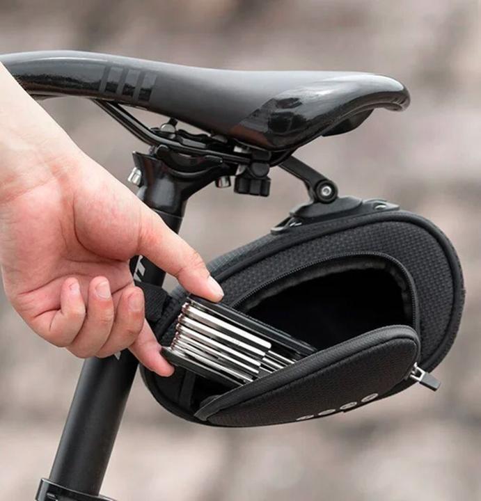 Actual product image Rockbros C40 bicycle bag under the saddle - black (1.20 l, Frame bag)