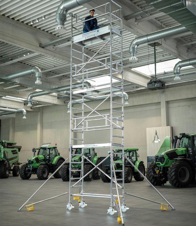 Produktbild Günzburger Rollgerüst 0,75 x 3,0 m mit Ausleger Plattformhöhe 4,35 m (Gerüst, 300 cm)
