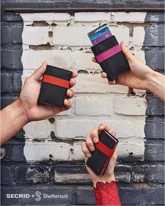 Actual product image Secrid Bandwallet TPU Wallet, black/pink