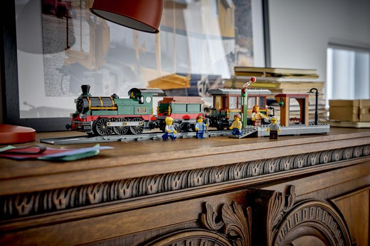 Immagine prodotto LEGO Klassischer Dampfzug (60511, LEGO City)