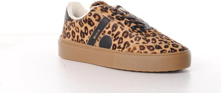 Actual product image Blackstone Quartz Auden (41)