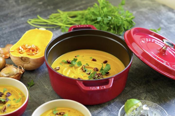 Produktbild Staub Cocotte (24 cm, Bräter + Schmortopf, Gusseisen)