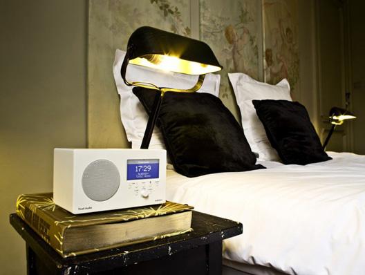 Actual product image Tivoli Audio Albergo+ (AM, Bluetooth)