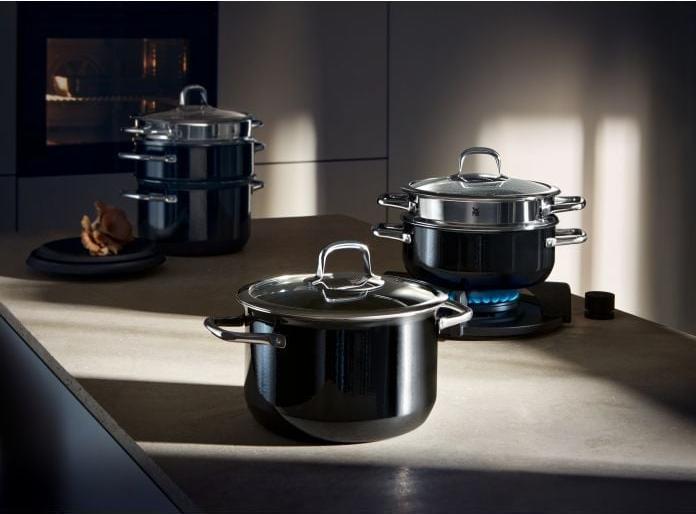 Immagine prodotto WMF Teglia nera per arrostire (18 cm, Padella per friggere, Acciaio inossidabile)