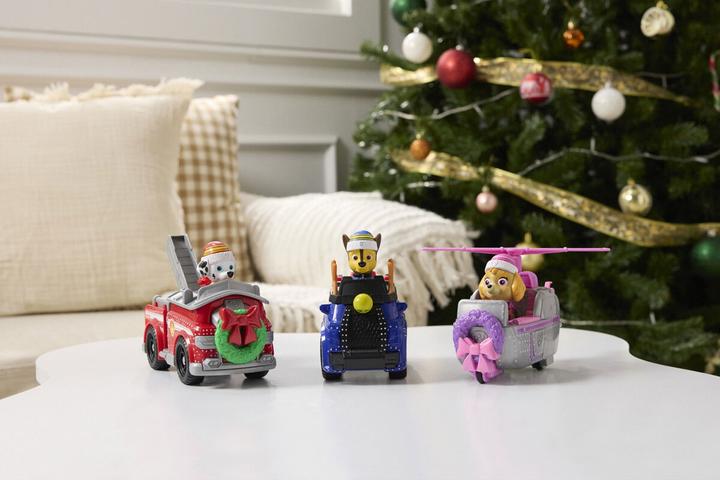 Actual product image Paw Patrol - Christmas Vehicle - Chase