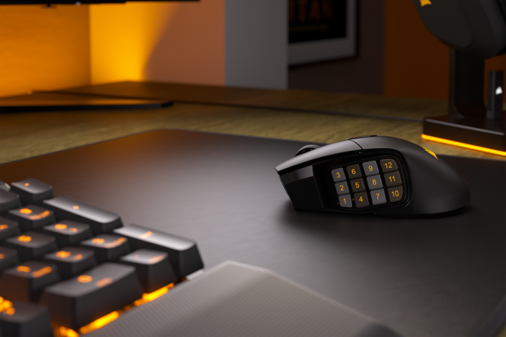 Actual product image Corsair Scimitar Elite (Wireless)