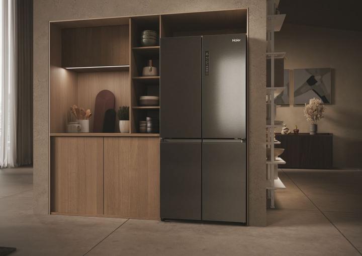 Actual product image Haier HCR3818ENMD Side-by-side fridge free-standing 467 l E Grey (467 l)