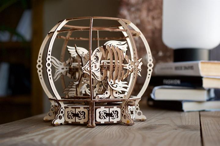 Produktbild Ugears 70155 - Aquarium Holz-Modellbausatz