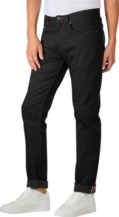 Actual product image Tommy Hilfiger Core Denton Chelsea Blck (W35/L32)