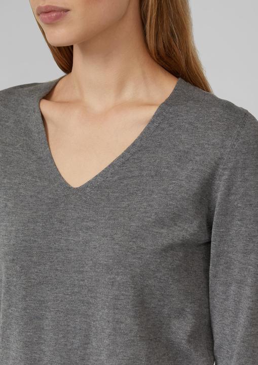 Actual product image s.Oliver Strickpullover Feinstrickpullover mit V-Ausschnitt und Rollkante am Saum (40)