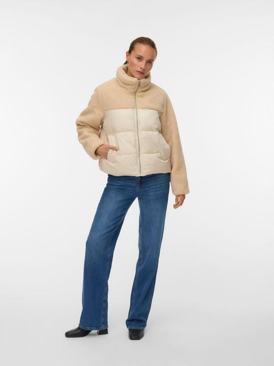 Actual product image Vero Moda VMHOLLY Jacke Jacke (M)