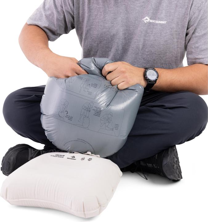 Actual product image Sea To Summit Aeros Ultralight Pillow R Moonstr. (Head & neck pillow)