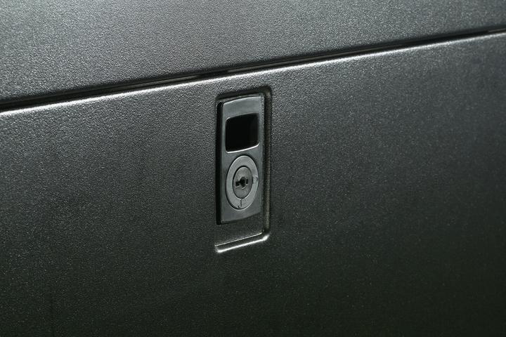Produktbild APC NetShelter SX 42U, Serverschrank 42HE (42 HE, 19 Zoll Rack)