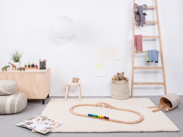 Produktbild Myfelt Linéa Filzkugelteppich (70 x 100 cm)