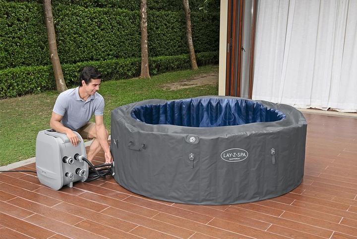 Actual product image Bestway LAY-Z-SPA Santorini Energieeffizienter s marter aufblasbarer Whirlpool 5–7 Pers. (7 Persons)