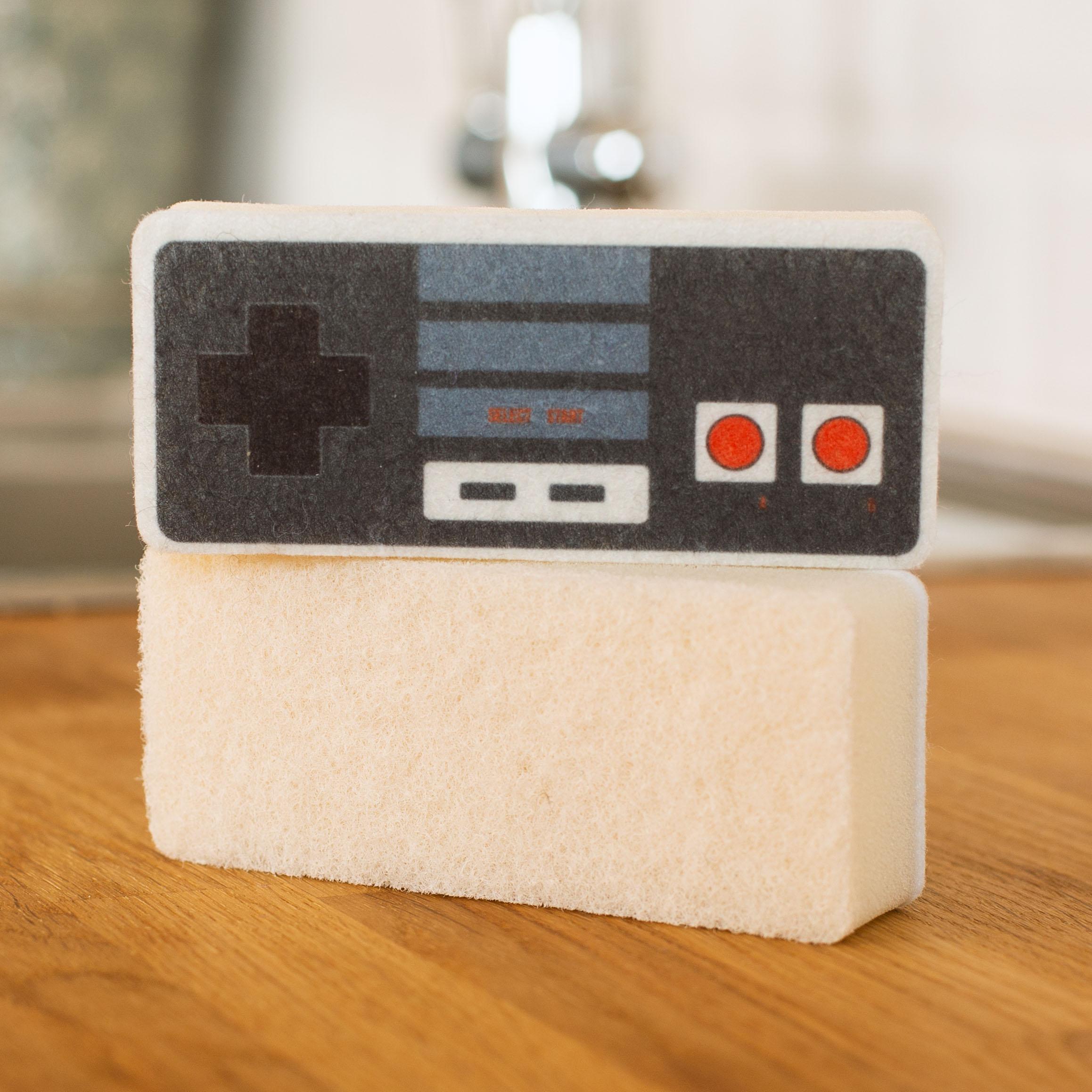 Thumbnail - Thumbs Up Retro Controller Sponges Set of 2, with Scourer für