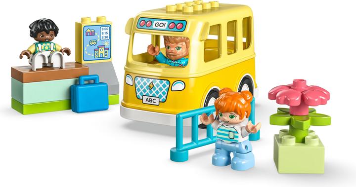 Actual product image LEGO The bus ride (10988)