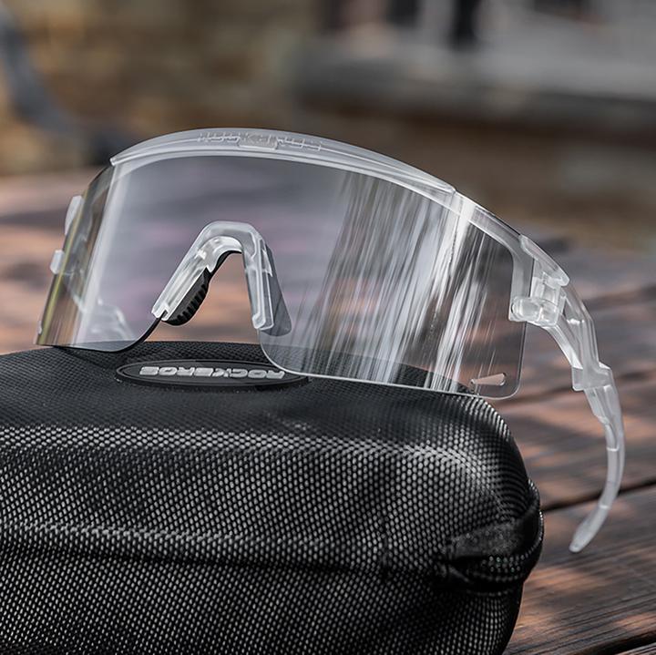 Produktbild Rockbros Photochromic Cycling Glasses with UV Protection and Corrective Insert - White (Weiss, Photochromic)