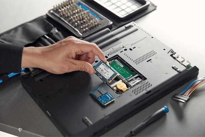 Actual product image Kingston KC600 (256 GB, mSATA)