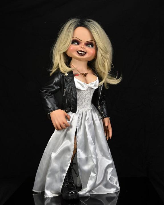 Actual product image Neca Bride of Chucky - Tiffany