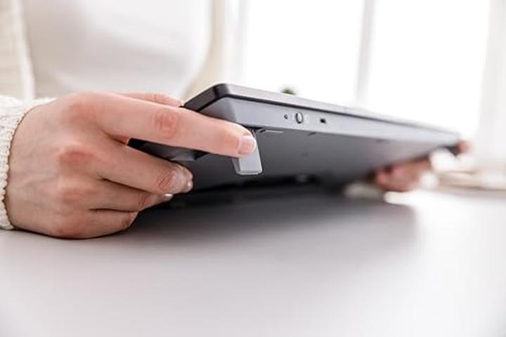 Produktbild CHERRY Stream Desktop Recharge Tastatur RF Wireless AZERTY Belgisch (BE, Kabelgebunden, Kabellos)
