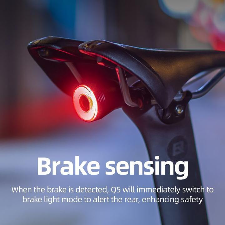 Productafbeelding Rockbros Q5 fietsachterlicht met intelligent stopsysteem - zwart (60 lm)