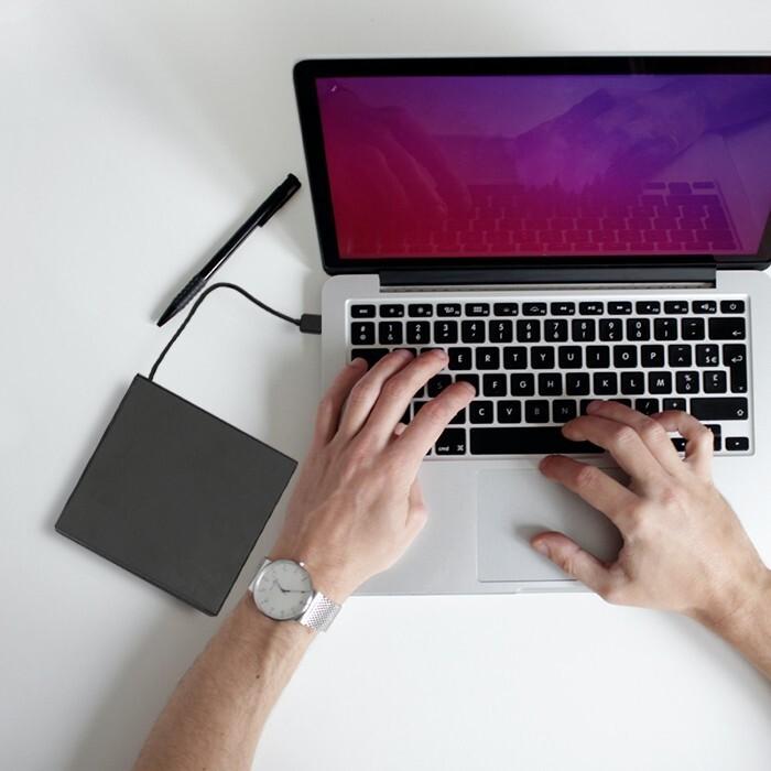 Actual product image Qoltec External DVD-RW recorder USB 2:0