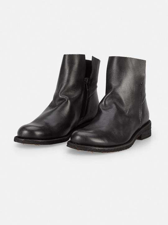 Actual product image Felmini This stiff boot from is made from suede. They offer a perfect blend of (41)