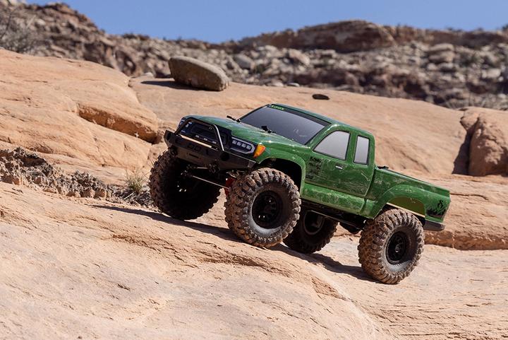 Image du produit Axial Scale Crawler SCX10 III Base Camp Vert 1:10, ARTR (Presque prêt à être conduite)
