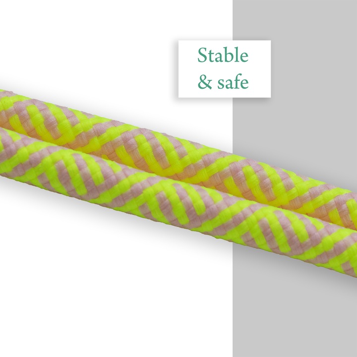 Actual product image Cadorabo Chain case for LG G Pad 2 (10.1 Zoll) necklace cover adjustable