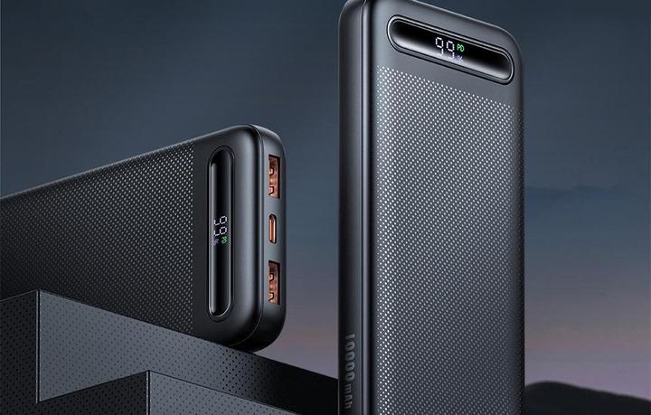 Actual product image Mcdodo Power Bank MC-3881 Digital Display 10000mAh, 22.5W do D (czarny) (10000 mAh, 22.50 W, 37 Wh)