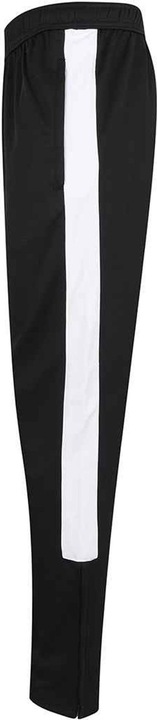 Black/White