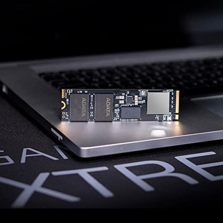 Produktbild Adata XPG Gammix S70 Blade (1000 GB, M.2 2280)