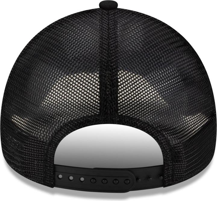 Actual product image New Era Adjustable Trucker Cap - Tonal FC Barcelona (One size)