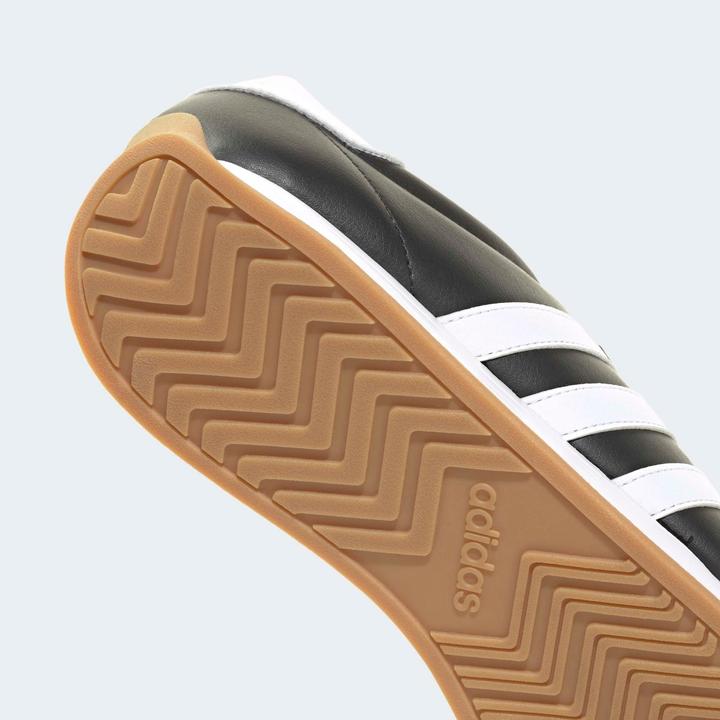 Produktbild Adidas Runvista - cblack/ftwwht/gum3 (44)
