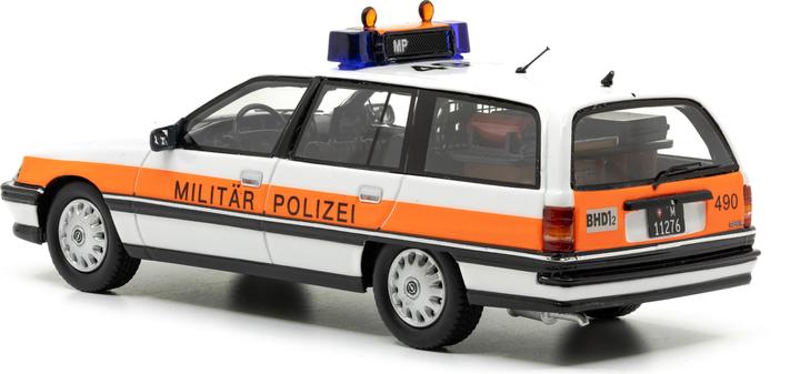 Actual product image Ace Opel Omega A2 military police
