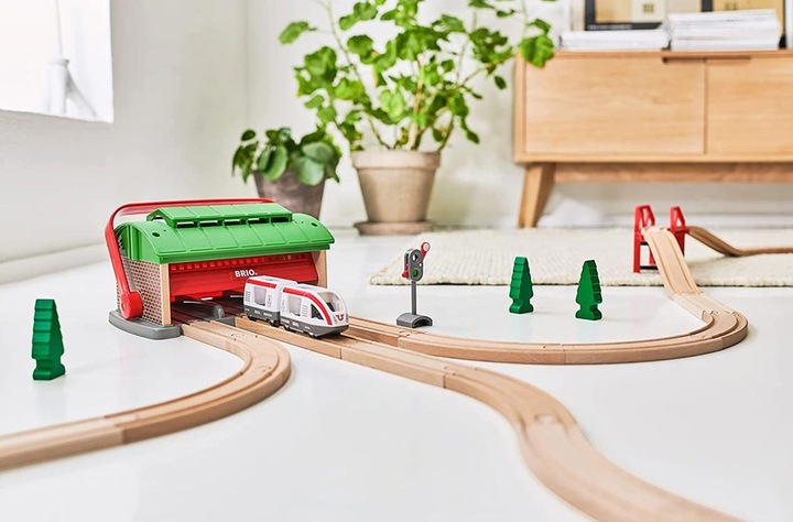 Produktbild Brio Train Garage with Handle