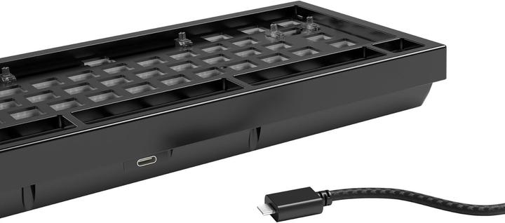 Actual product image Glorious PC Gaming Race GMMK Pro (Cable)