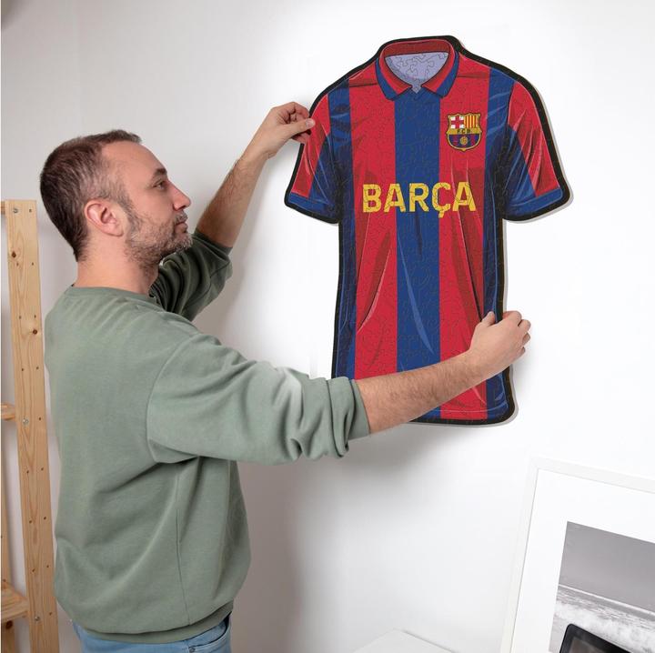 Actual product image Iconic FC Barcelona - Jersey - Wooden Puzzle Size M (270 pieces) (270 pieces)