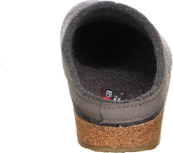 Actual product image Haflinger Grizzly Torben (46)