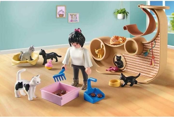 Actual product image Playmobil Cat cafe (71744, Playmobil My Life)