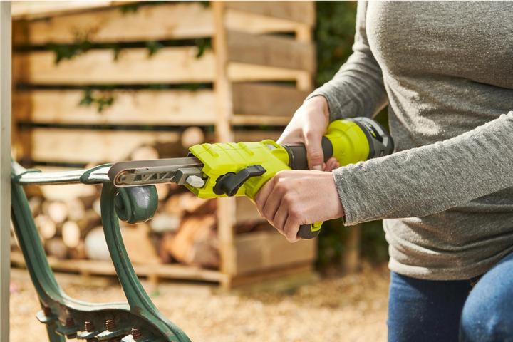 Actual product image Ryobi Cordless belt sander R18PF-0 18V (without battery and charger) 13x457mm (Belt sanders)