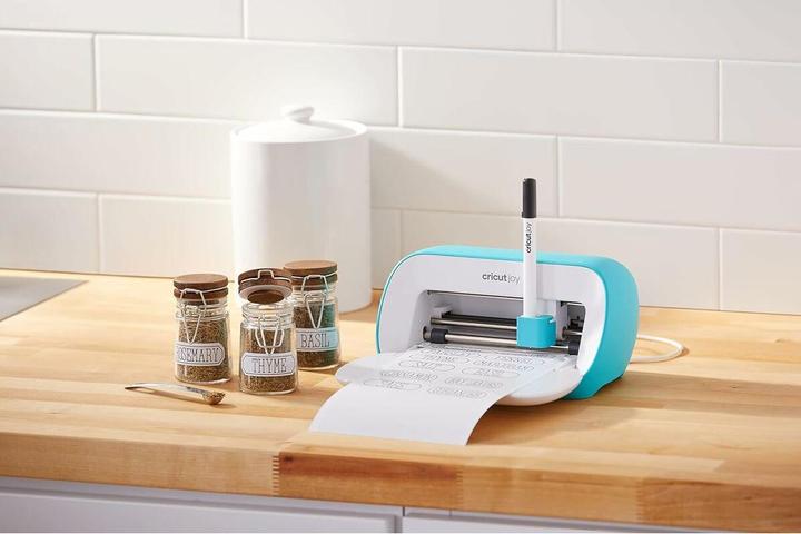Actual product image Cricut Joy Starter Bundle (P)