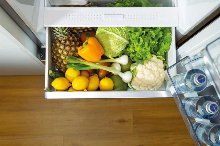 Produktbild Gorenje Chłodziarko-zamrażarka NRK620CA2XL4 (331 l)