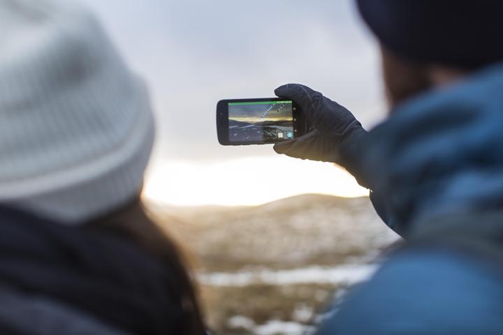 Produktbild Land Rover Explore (64 GB, Black, 5", Hybrid Dual SIM, 4G)