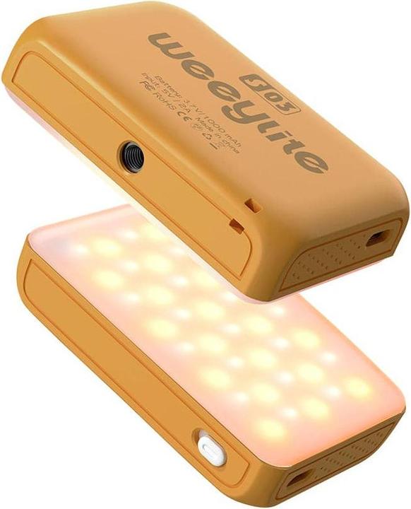 Actual product image Weeylite S03 portable pocket RGB Light Yellow (Video light)